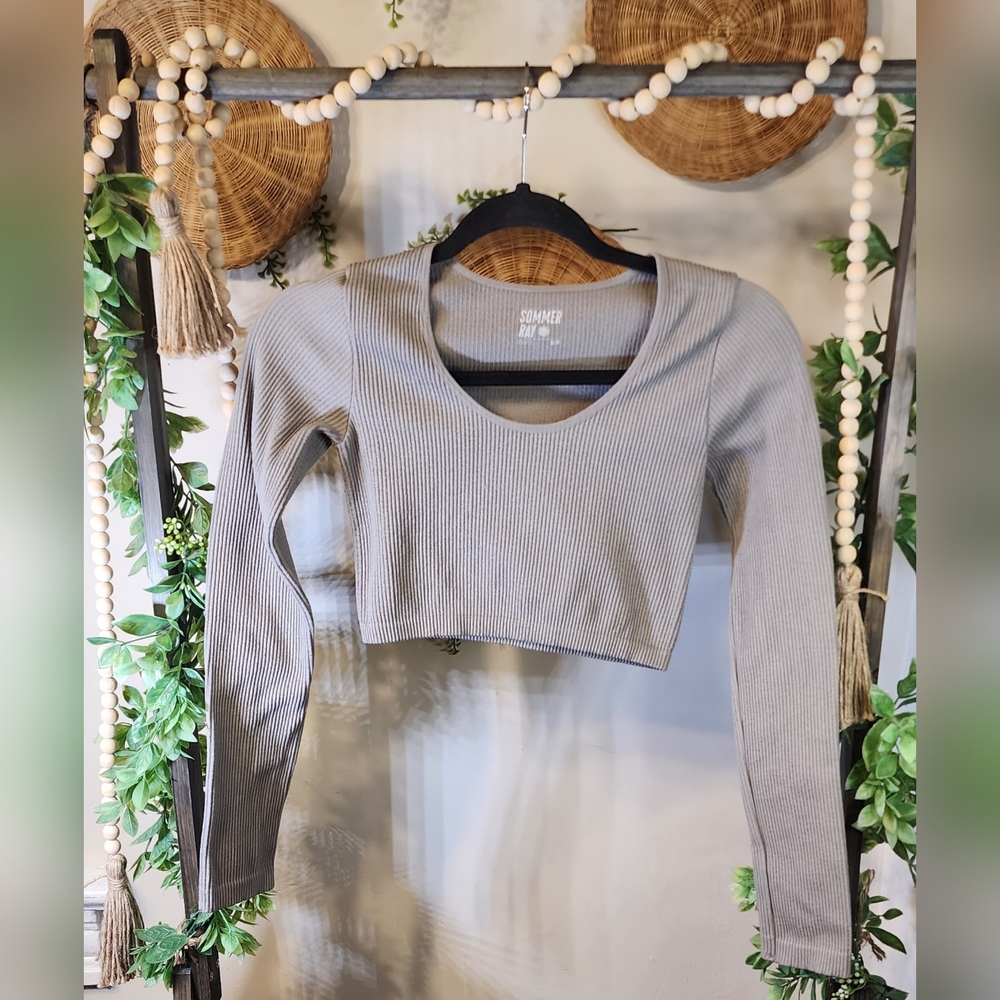 Sommer Ray - (S) Active Seamless Long Sleeve Top